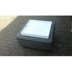 Salontafel Vierkante Grijze Hocker/Poef met Dienblad wit100%