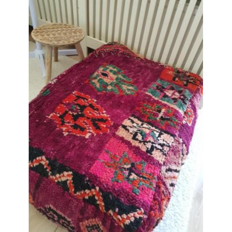 Marokkaans vintage Boujaad poef XXL Deep purple Bohemian