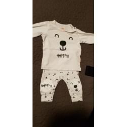 Doos babykleding jongen maat 50