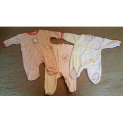 Set babykleding voor meisje mt 50/56