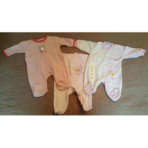 Set babykleding voor meisje mt 50/56