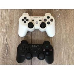 Playstation 3 + 43 spellen + 2 controllers
