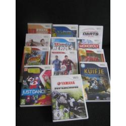 Wii spellen. o.a: Darts, Fifa 15, Red Steel 2.