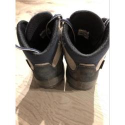 Lowa Bergschoen maat 36 Sunrise GTX MID