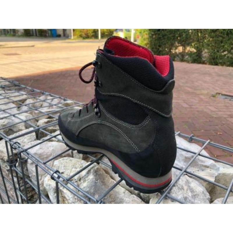 La sportiva trango trek micro evo gtx maat 44.5 heren