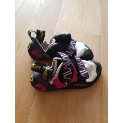 La sportiva Katana 35 climbing shoes