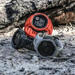 GARMIN Sporthorloge Instinct Flame Red